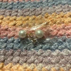 Pearl reversible earrings